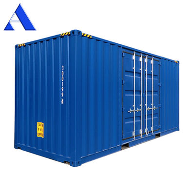 Contenitore di spedizione con una porta laterale aperta dimensioni esterne 6.058 x 2.438 x 2.896 M