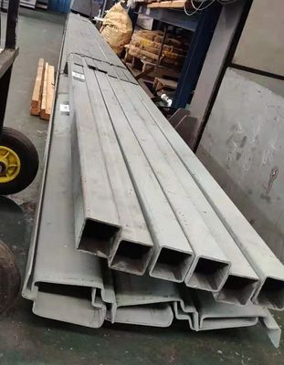 Cisterna di scarico di sabbia da 4,5 mm in acciaio corto di tipo C tipo Z tipo contenitore di spedizione di fondo di binario laterale contenitore parti e accessori