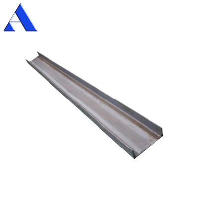 Ricambi per contenitori di spedizione Fonte di supporto inferiore Corten Acciaio 4,0 mm 4,5 mm Container Cross Member per parti di contenitori