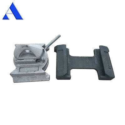Fusione Acciaio Dovetail Bottom TwistLock 45 gradi o 55 gradi ISO Container di spedizione Twistlock M.B.L Shear 420KN